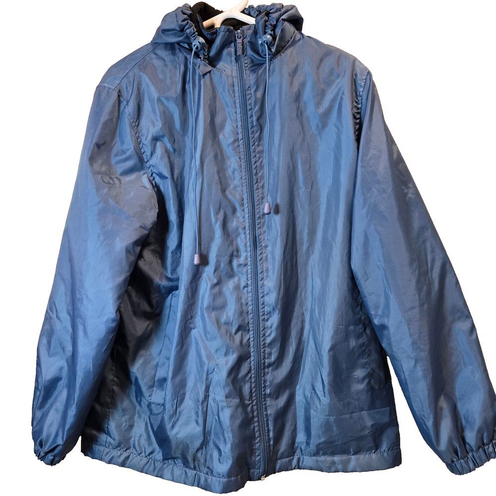 Totes Mens Blue Coat Sz M Zip Front and‎ Hood Warm Lining Pockets Out and Inside